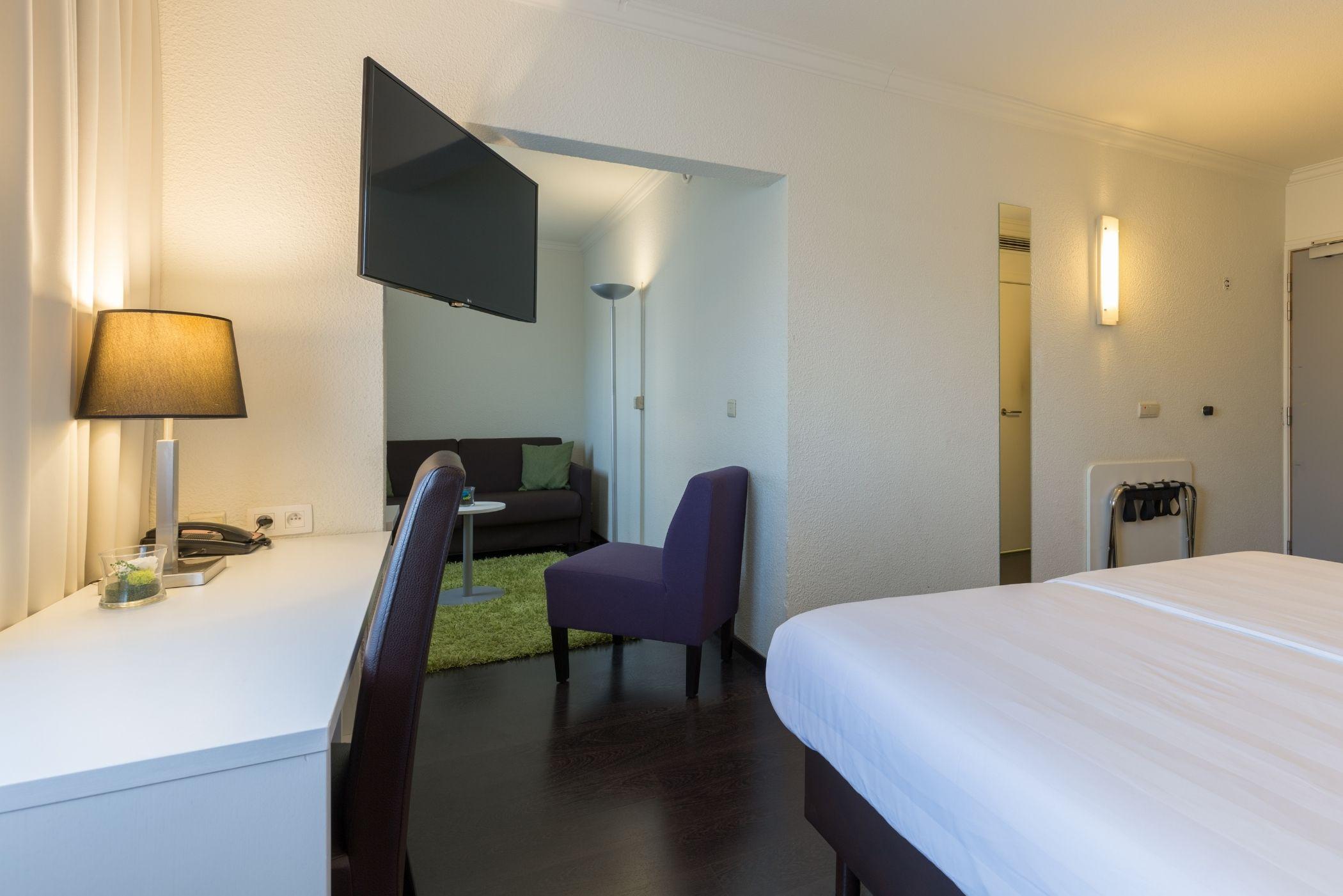 Thon Hotel Brussels Airport Дигем Экстерьер фото