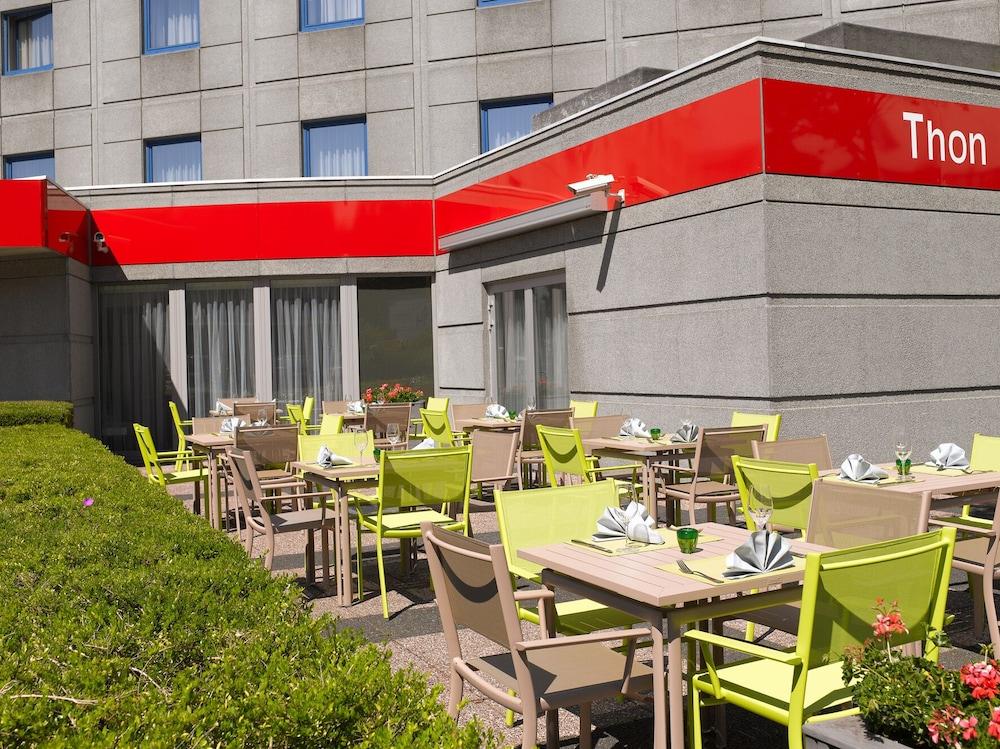 Thon Hotel Brussels Airport Дигем Экстерьер фото