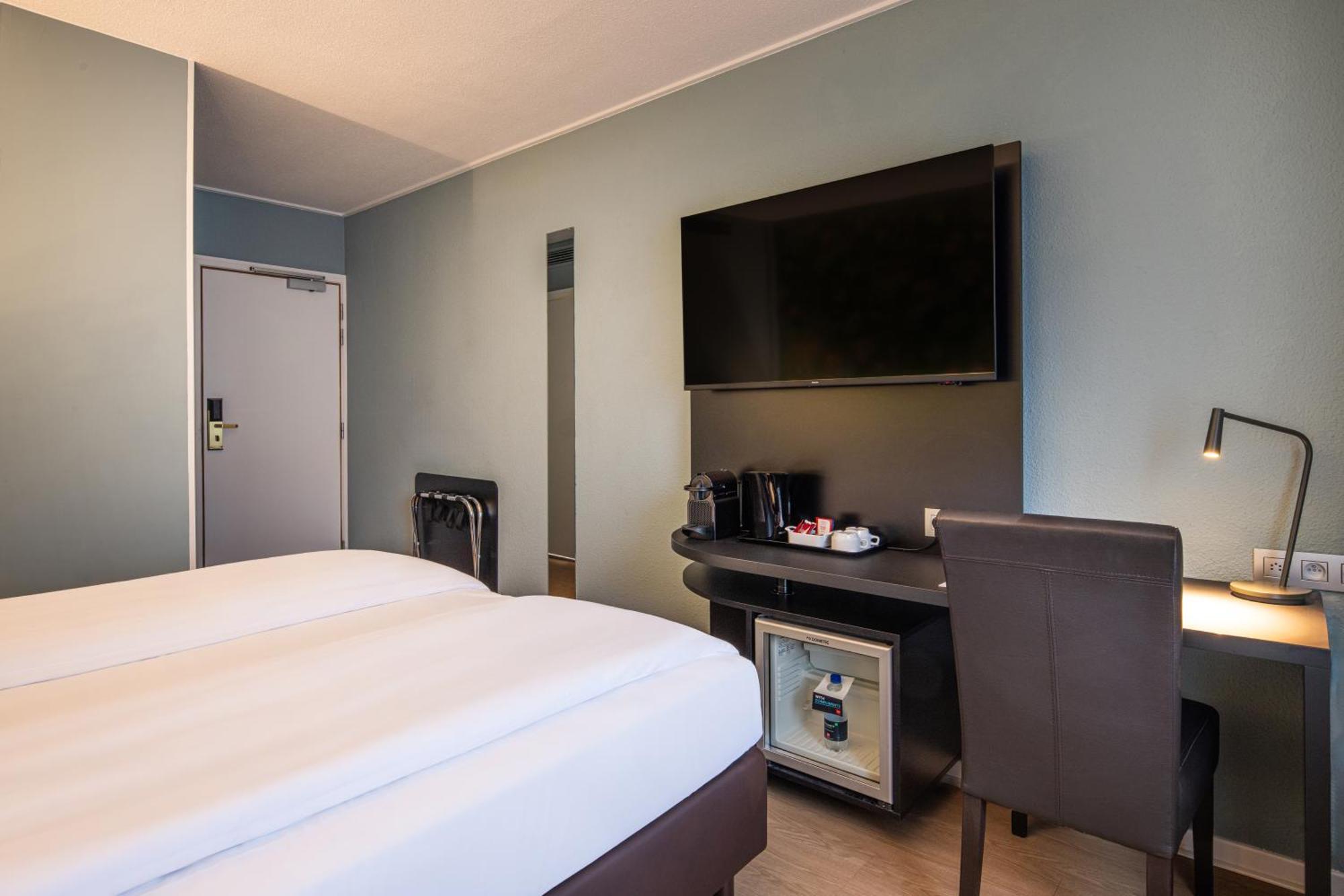 Thon Hotel Brussels Airport Дигем Экстерьер фото