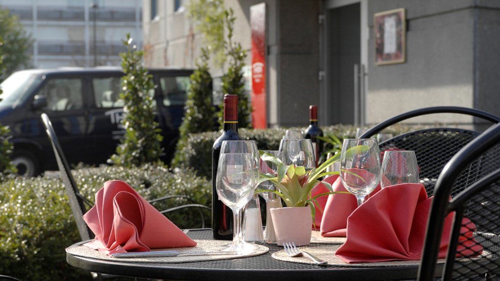 Thon Hotel Brussels Airport Дигем Экстерьер фото